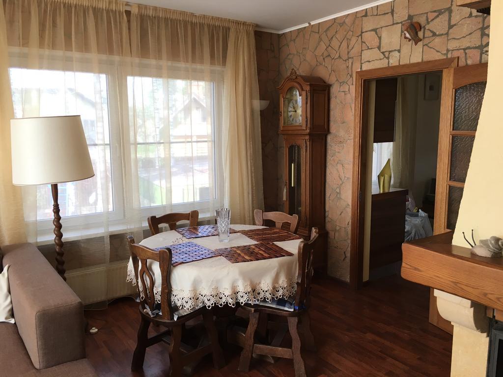 Atputas Komplekss Lilaste Dış mekan fotoğraf